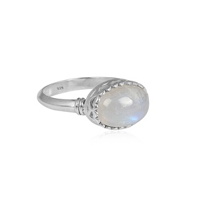 Anillo de piedra lunar arcoíris chapado en oro de plata 925 hecho a mano, piedra de nacimiento de junio, anillo de piedras preciosas vintage bohemio para mujer - Product Image 2