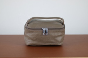 Product <b>Leather</b> Cosmetic Women <b>Bag</b> for Cosmetics <b>Toiletry</b> Personalised Mother's Day Gift TYG-0055B - Product Image 6