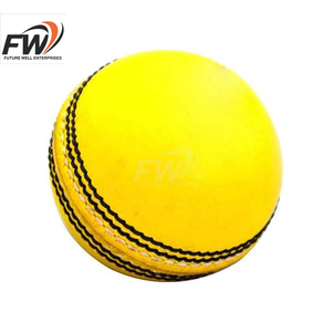 Pelota de Cricket Roja Dura Personalizada de Alta Calidad con Logotipo Propio, Pelotas al Por Mayor Más Vendidas Hechas en Pakistán - Product Image 6