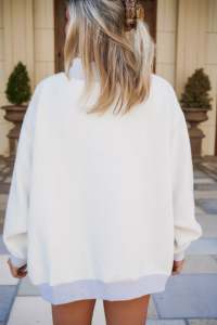 Sudadera Oversize de Cuello Redondo para Mujer, Gris Claro, con Estampado de Letras 'South', Hombros Caídos, de Algodón Tejido, para Otoño - Product Image 5