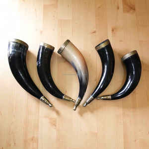 Cuerno Vikingo para Beber de la Mejor Calidad, Hecho a Mano con Cuerno Natural de Buey, para Cerveza y Hidromiel - Product Image 5