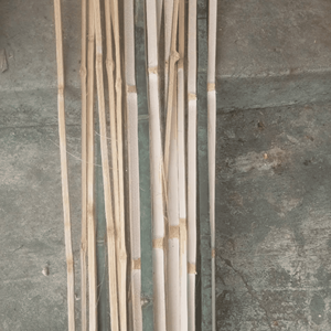 Compra al por mayor de varas de bambú partido, tiras de bambú ecológicas y sostenibles, varas de bambú partido por la mitad o enteras para exportación, bambú natural. - Product Image 6