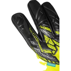 German Latex Custom Design Black and Yellow Negative Cut Stretchable Soccer Goalkeeper Gloves With 4mm German Latex T Tab - Product Image 5