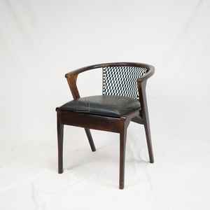 Nouvelle Chaise de Salle à Manger Moderne 2026 en Bois Massif 100% avec Coussin en Cuir Doux, Design Durable, Idéale pour l'Extérieur, les Hôtels et les Appartements - Product Image 3