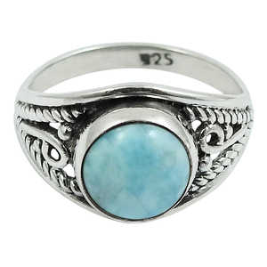 Anillo Grande Hecho a Mano en Plata de Ley 925 con Piedra Preciosa de Larimar Natural, Joyería Boho Moderna y a la Moda para Mujeres y Hombres - Product Image 1