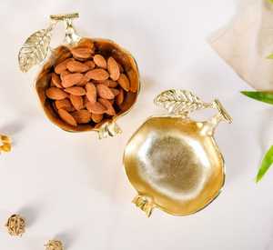 Tazón Decorativo de Aluminio Ecológico Hecho a Mano con Diseño de Granada Dorada para Servir Frutas, Aperitivos y Postres en Fiestas, Bodas y Hoteles - Product Image 3
