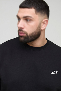 เสื้อสเวตเชิ้ตคอกลมสีดำสำหรับผู้ชาย กางเกงจ็อกเกอร์ทรงปกติ ดีไซน์กระเป๋า เหมาะสำหรับใส่ในฤดูใบไม้ร่วง ผลิตจากผ้าฝ้ายเฟรนช์เทอร์รี่ 100% ชุดเซ็ตสองชิ้นแบบมีฮู้ด - Product Image 4