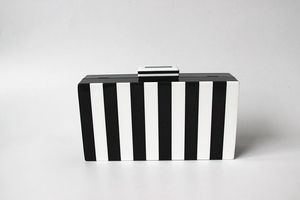 Set de Regalo de Navidad, Caja de Joyería Moderna Cuadrada de MDF con Incrustaciones de Resina Ecológica, Tamaño Personalizado para Mujer, con Almacenamiento de Joyas - Product Image 3