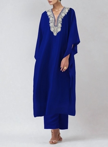 Hot Sale Beautiful Dubai Embroidery Breathable <b>Kaftan</b> Women V Neck Handmade Traditional Islamic Floor Length Polyester Clothing - Product Image 3