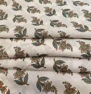 White Floral Buti Hand Block Print Cotton <b>Fabric</b> Soft Indian Cotton Dress Material <b>Fabric</b> by Yard Wholesale - Product Image 4