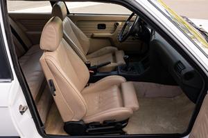 BMW 325i-s Coupé de 1990, autos usados al por mayor, alta demanda - Product Image 5