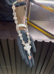 Collar con Colgante de Cruz y Corazón en Oro Sólido con Diamantes de Laboratorio, Micro Pavé, Certificado IGI, Joyería Unisex - Product Image 5