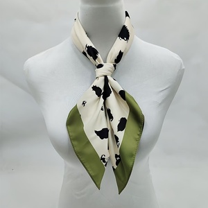 ผ้าพันคอเชมากห์ทรงสี่เหลี่ยมสวยงาม ขนาด 27 นิ้ว พิมพ์ลายสกรีน ผ้าวิสโคส 100% ผ้าพันคอแบบชาติพันธุ์ ลายสัตว์ แฟชั่น แห้งเร็ว - Product Image 5