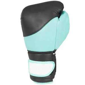 Gants de boxe en similicuir noir et vert menthe, fermeture à lacets, design antidérapant pour adultes - Product Image 1