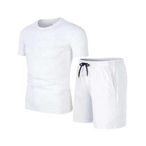 ชุดเซ็ตคู่ลำลองแฟชั่นฤดูร้อนสำหรับผู้ชายมาใหม่ล่าสุด เสื้อยืดแขนสั้นพร้อมกางเกงขาสั้น ชุดสองชิ้นสุดเทรนด์ - Product Image 2
