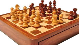 Jeu d'échecs rond en bois de 9 pouces avec tiroir et pièces magnétiques en bois de Sheesham, diamètre 9 pouces, pour les plus de 13 ans - Product Image 6