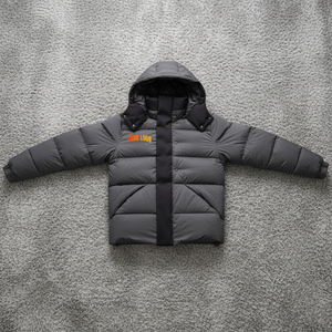 Hot Selling Men's <b>Camouflage</b> Stand Collar Long Bomber Puffer Jacket Waterproof Winter Quilted 100% Polyester Outdoor Front Logo - Product Image 1