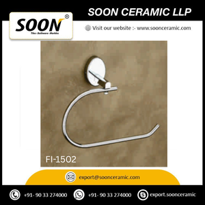 Ensemble d'accessoires de salle de bain contemporains en acier inoxydable chromé brillant à fixation murale, barre porte-serviettes 60 cm, distributeur de savon, porte-brosse à dents - Product Image 3
