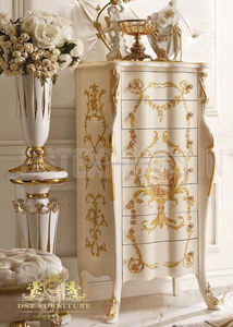 Lavish Luxury European Style Bedroom Furniture European Classic Bedroom Furniture Set Designer Wooden Carved Bedroom Furniture - Product Image 6