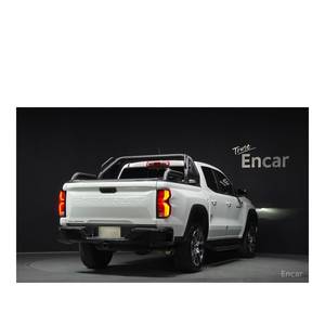 Chevrolet Colorado 2024 2.7 ZL1 4WD con Caja de Cambios Automática, Asientos de Cuero, Cámara Trasera, 44,646 km, Volante a la Izquierda - Product Image 2