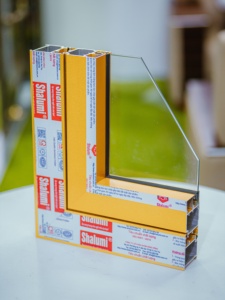 Profilé en aluminium Shalumi Gold pour porte et fenêtre fabriqué à Song Hong aluminium Vietnam - Product Image 2