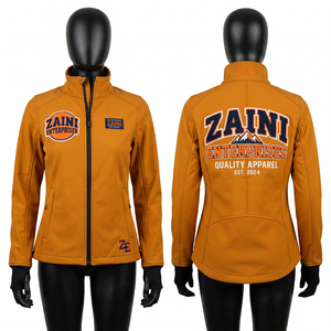 Veste Softshell Femme en Polyester Spandex Polaire Thermocollée, Couleurs Moutarde et Noir, Panneaux Courbes, Broderie, Patch Chenille, Transfert Thermique - Product Image 1