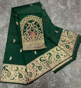 <b>Maroon</b> Hand Drawn Silk <b>Saree</b> Women Traditional Indian Pakistani Wedding Floor-Length Ethnic Sari Regular Fit All Seasons - Product Image 5