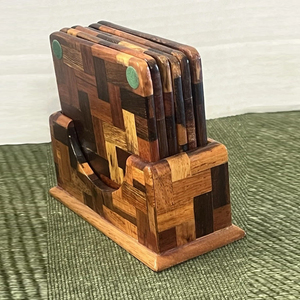 Ensemble de sous-verres carrés en mosaïque de bois faits à la main avec support, motif floral, sous-verres pour boissons, décoration de table, objet artisanal - Product Image 2