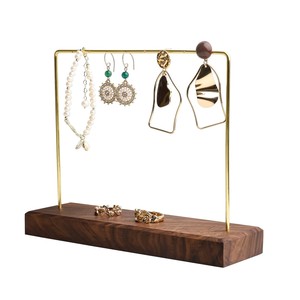 Support de présentation de bijoux traditionnel Aqdus Saleem en bois orné avec incrustation en laiton - Vente en gros - Product Image 6