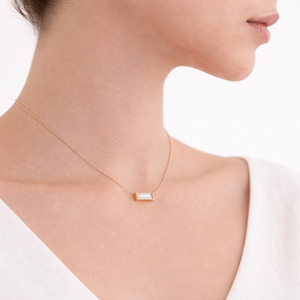 Collar Minimalista con Colgante de Diamante Cultivado en Laboratorio con Corte Baguette, Collar con Colgante de Oro Sólido de 18K, Joyería Delicada, Regalo para Mujer por Aniversario - Product Image 5