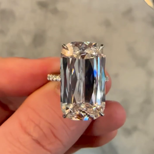 Anillo Iced Jewelz de 5.25 Quilates con Corte Cruzado, Chapado en Oro Amarillo de 14K, para Ella, con Certificado IGI, ¡Gran Venta! - Product Image 1