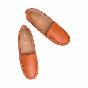 Elegante Mocasín Mostaza WN4458 Zapatos Comodidad y Moda Combinados - Product Image 1