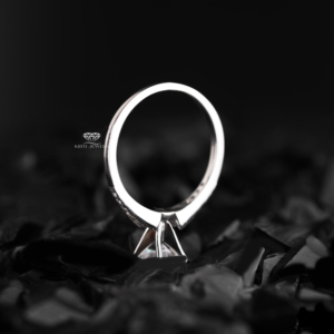 Anillo de Compromiso con Diamante Cultivado en Laboratorio, Oro de 14K, Solitario con Acento, 1.60 Ct, Estilo Vintage, Joyería Nupcial, Regalos de Aniversario - Product Image 3