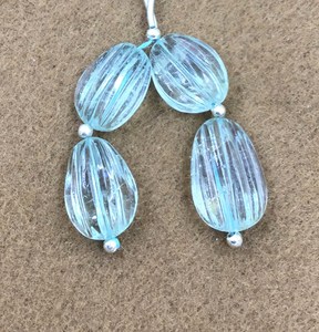 Boucles d'oreilles en pierre d'aquamarine sculptée, pierre précieuse naturelle pour la création de bijoux fins - Product Image 1