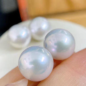 Boucles d'oreilles en perles d'eau douce Edison de 13-15 mm, grosses perles, forme originale, or 18 carats, lumière extrêmement intense, produit cool - Product Image 2