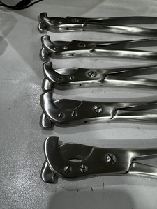 เครื่องมือผ่าตัดสำหรับทำหมันม้า ยี่ห้อ Emasculators รุ่น Castration Clamp ขนาด 31 ซม. โดย GUJJAR SURGICAL INTERNATIONAL - Product Image 5