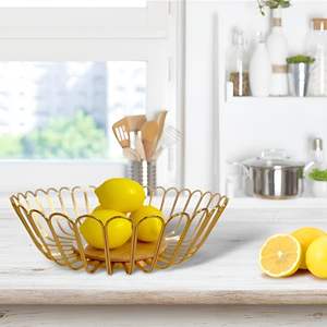 Corbeille à fruits en fil métallique doré avec support en bois, grande corbeille de rangement pour comptoir de cuisine, pour citrons, bananes, oignons - Product Image 3