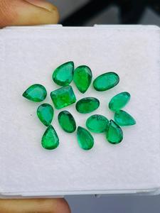Piedras Preciosas de Esmeralda Natural, Corte Mixto, 17 Piezas, Grado AAA, Verde, 6-10 mm, Certificado IGI, Brillo Excelente, Zambiana, 10.95 Quilates, Precio Económico - Product Image 1