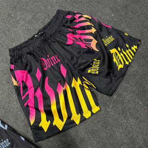 Shorts de jogging respirants pour hommes, double couche, avec poche latérale pour téléphone, en mesh sublimé, design personnalisé - Product Image 2
