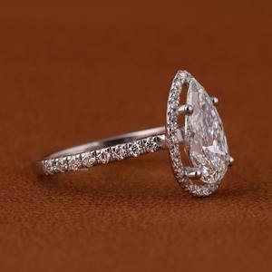 แหวนแต่งงานเพชรคุณภาพสูงทรงลูกแพร์ประดับเพชรแบบฮาโล ทอง 14K ดีไซน์คลาสสิค ฝังเพชรแบบพาเว่ สำหรับผู้หญิง ลดราคาพิเศษ - Product Image 5