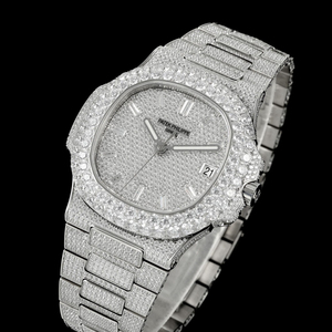 Montre de luxe en acier inoxydable avec accents en moissanite bleue VVS |   Mouvement à quartz, résistant à l'eau 5 BAR, chronographe, alarme - Product Image 1