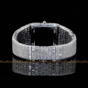 Montre rectangulaire de style hip-hop avec moissanite taille baguette et motif très unique - Product Image 2