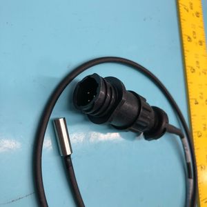 เซ็นเซอร์วัดระยะใกล้ KEYENCE EM-054 จำนวน 2 ตัว พร้อมสายในตัว - อุปกรณ์และอะไหล่เซมิคอนดักเตอร์ระดับโลกที่เชื่อถือได้ - Product Image 6