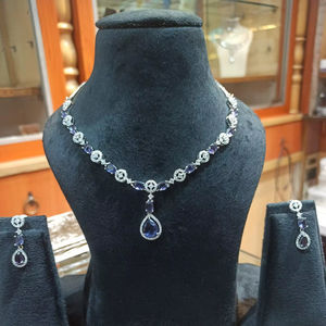 Ensemble de bijoux de mariée classique et élégant, imitation diamant CZ, plaqué argent, collier et boucles d'oreilles pendantes en pierre bleue pour mariage et soirée - Product Image 1