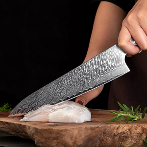 Cuchillo de Chef Profesional LEGACY BLADES de Damasco, 8 Pulgadas, Forjado a Mano, Ecológico, Moderno, Ambidiestro, Apto para Lavavajillas, Afilado, con Resina - Product Image 6