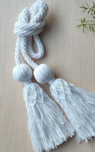 Attaches de rideaux longues en coton avec pompons, couleur personnalisée, style farmhouse, idées cadeaux de pendaison de crémaillère, décoration bohème pour la maison, supports de rideaux - Product Image 3