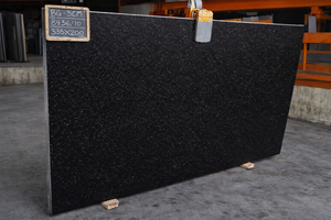 Materiales para Encimeras de Granito Negro Galaxy de 2 cm de Espesor, Losas de Granito Crudo, Precio para Compradores de Granito de la India - Product Image 5