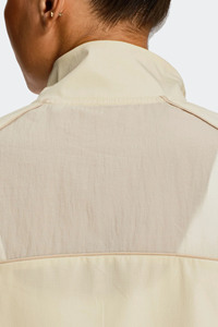 Ensemble veste coupe-vent légère zippée et short pour femme, vêtements de sport décontractés, ensemble de survêtement deux pièces pour femme - Product Image 4