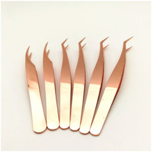 Pinzas de extensión de pestañas de oro rosa de acero inoxidable de alta precisión Pinzas de volumen de logotipo personalizado para uso profesional - Product Image 4