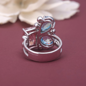 Anillo de Diamantes Cultivados en Laboratorio en Rosa y Azul, Certificado por IGI, en Oro Blanco/Rosa/Amarillo de 14K, Anillo de Diamantes Impresionante - Product Image 3